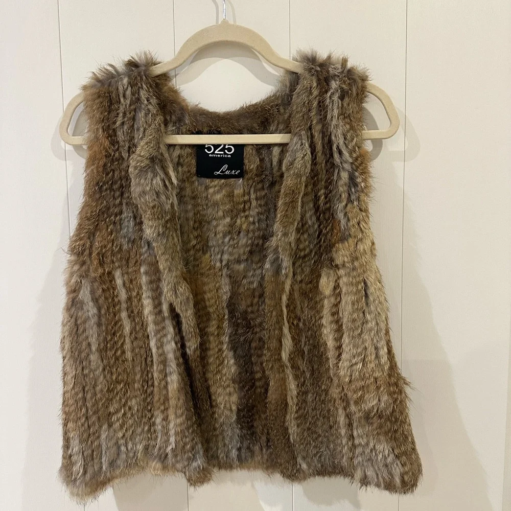 Rabbit fur vest - Picture 1 of 3